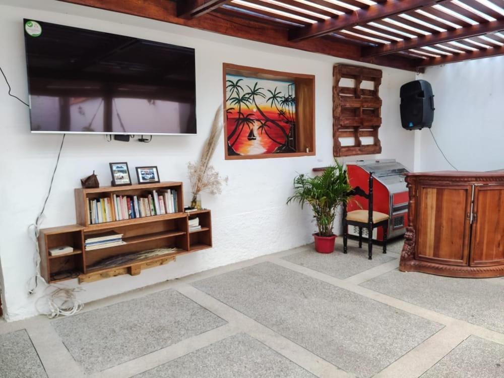 Hostel Las Palmas Вилкабамба Екстериор снимка