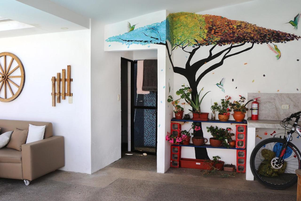 Hostel Las Palmas Вилкабамба Екстериор снимка